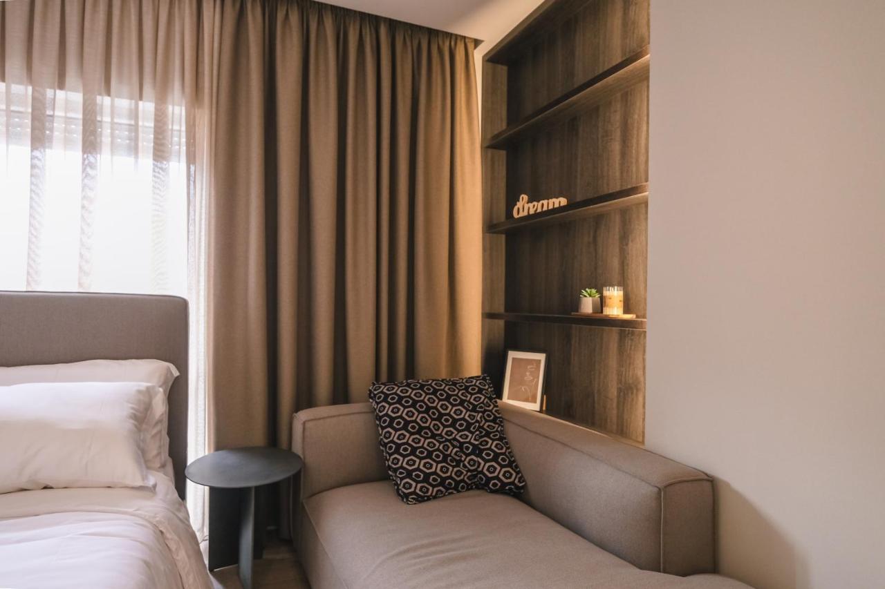 Two Steps Apartments Тирана Екстериор снимка