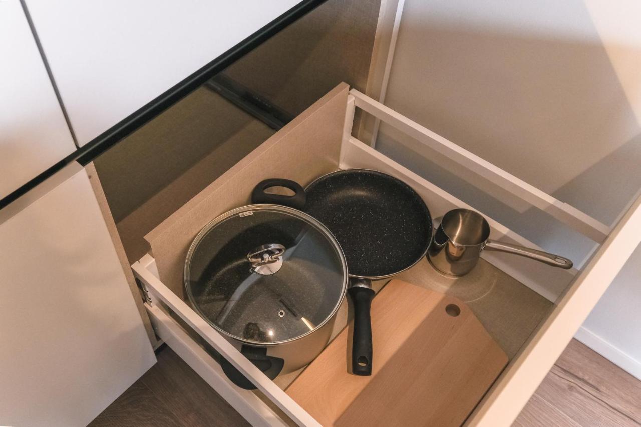 Two Steps Apartments Тирана Екстериор снимка