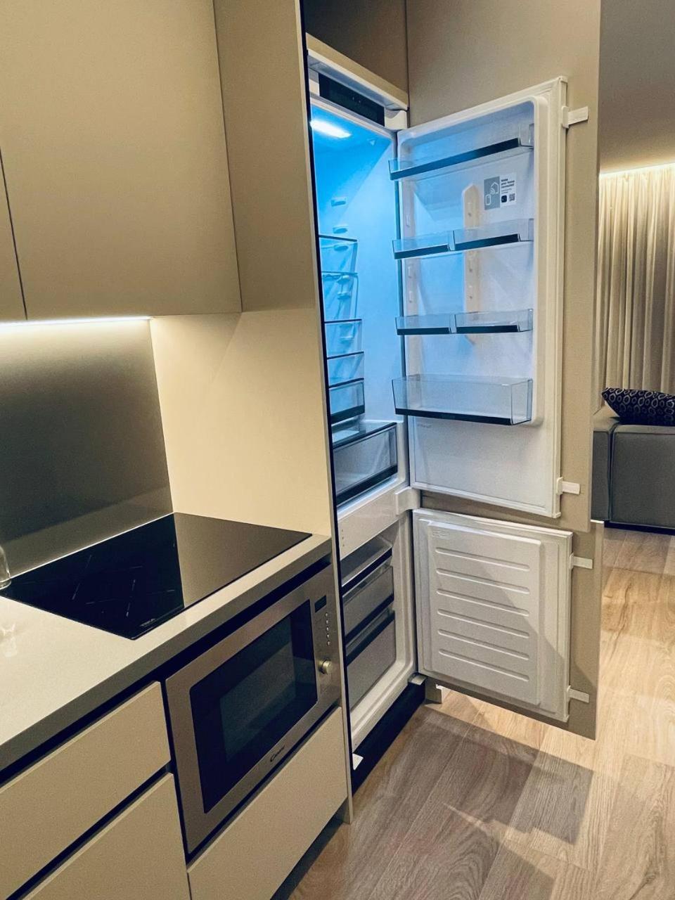Two Steps Apartments Тирана Екстериор снимка